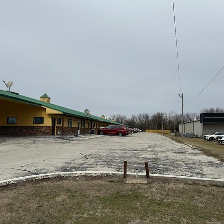Kansas Inn Independence Екстер'єр фото