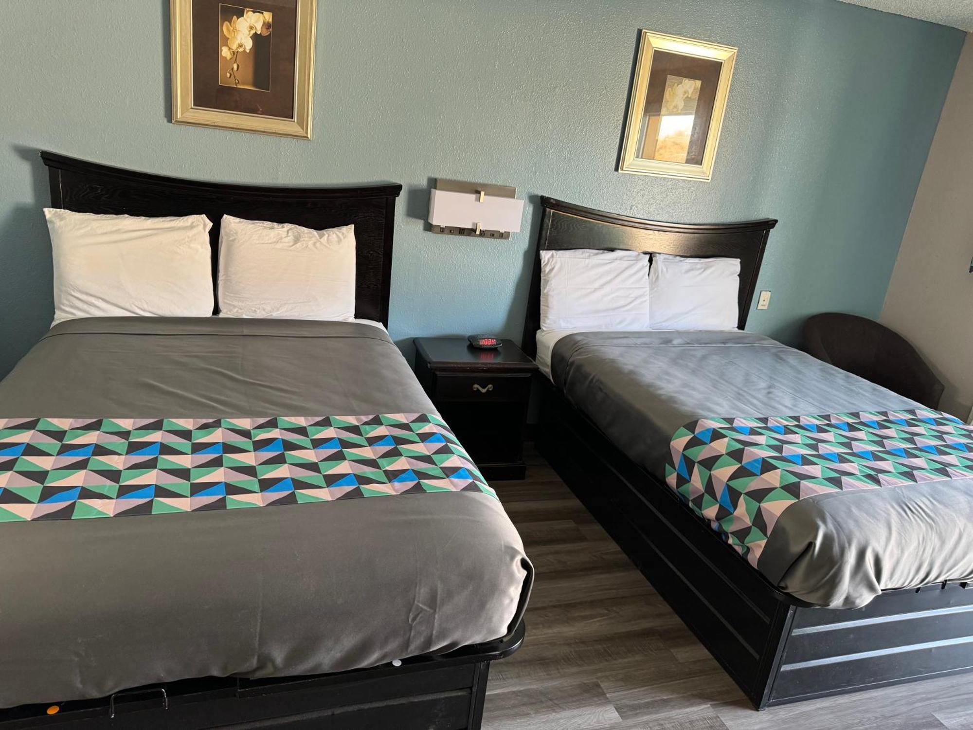 Kansas Inn Independence Екстер'єр фото