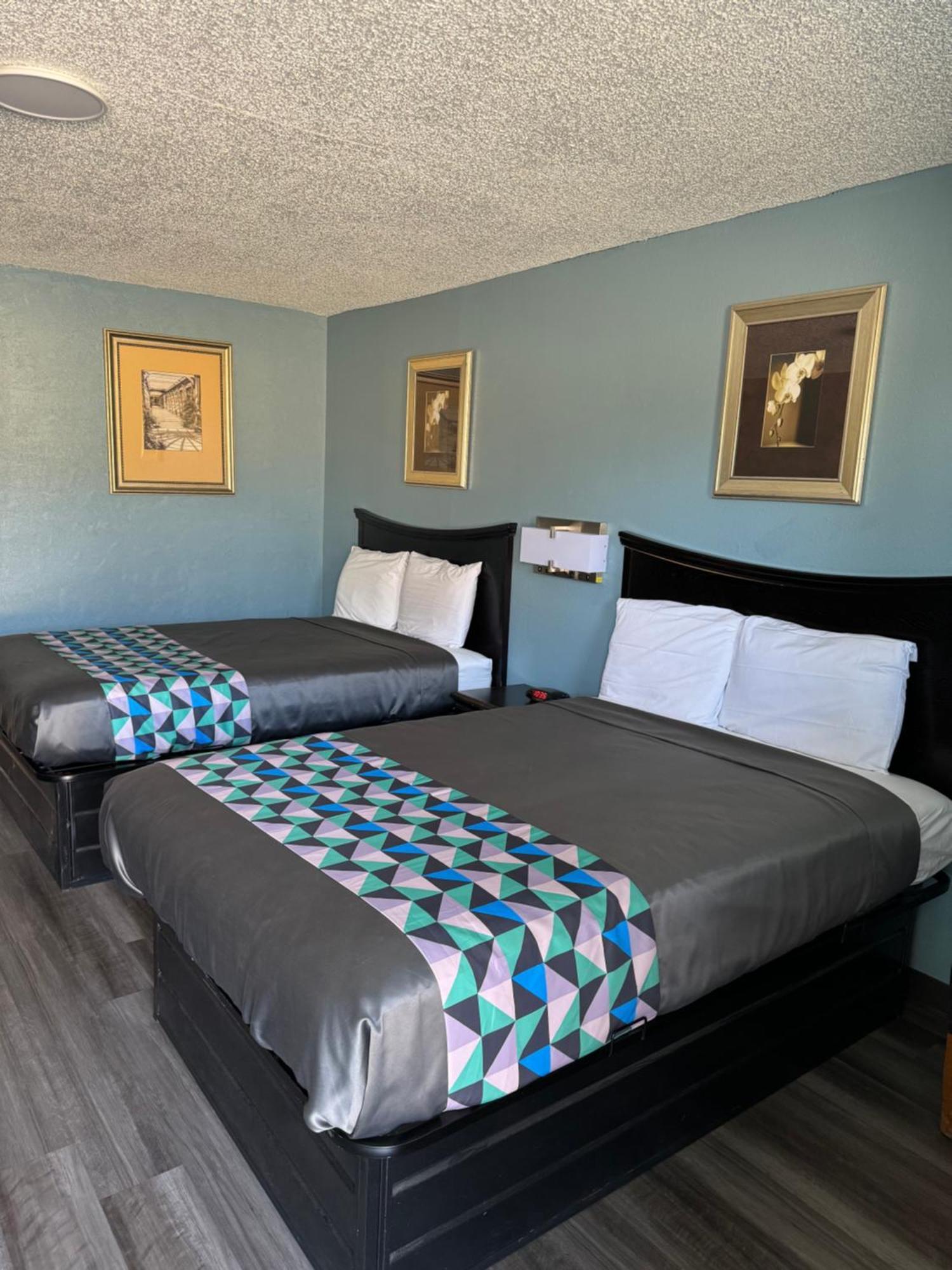 Kansas Inn Independence Екстер'єр фото